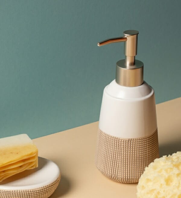 DIY Liquid Dish Soap Dispenser