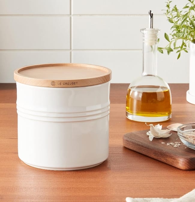 Le-Creuset-Non-toxic-Stoneware-Storage-Container