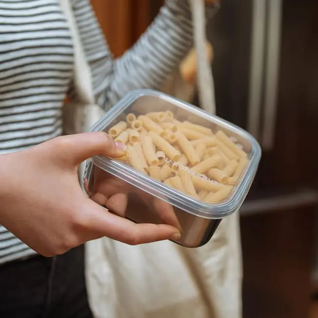 woman-holding-ukonserve-stainless-steel-food-storage-container